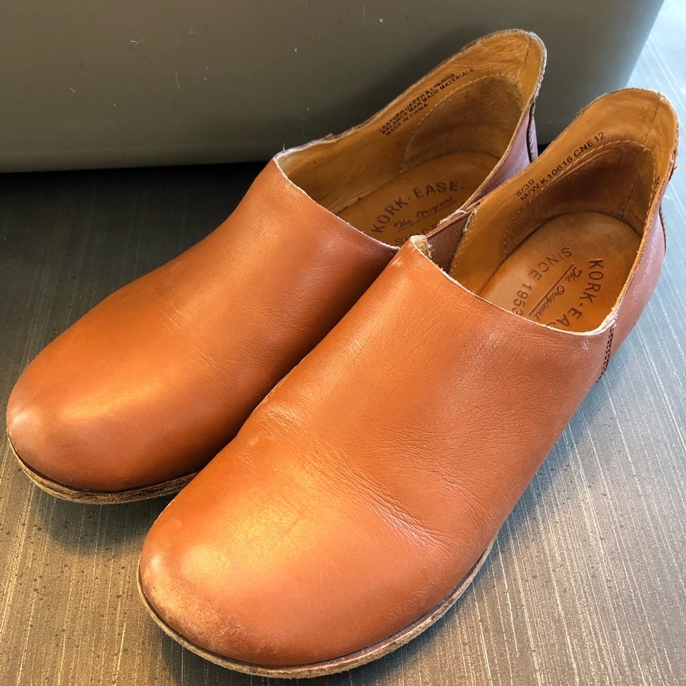 Women’s shoes